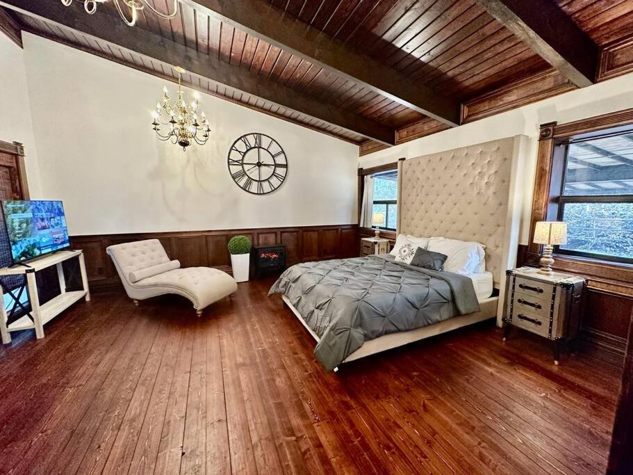 5 Bedroom Estate Near Casino And Downtown 브리스톨 외부 사진